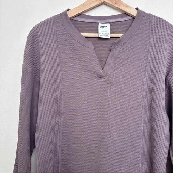 Nike Yoga Womens Xsmall Waffle  Knit Slit Neck Shirt - Picture 9 of 16